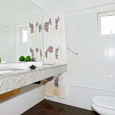 Playa Blanca Sleeps 6 Air Con Wifi Willa *